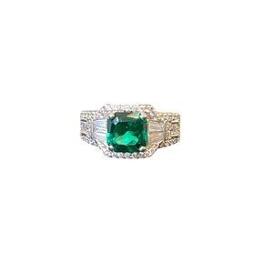 Emerald-Cut Green Gemstone & Diamond Accent Silver Ring Size 8 Elegant Statement